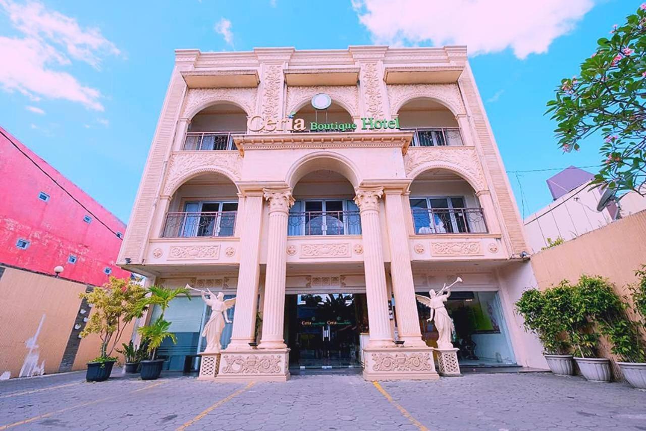 Ceria Boutique Hotel Maguwo Extérieur photo
